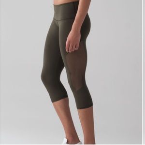 lululemon Reveal Crop 15”